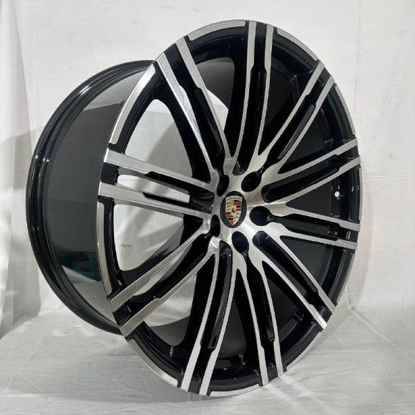 1041 R21 10J	5X112 ET19	66,6 GLOSS BLACK MACHINED FACE