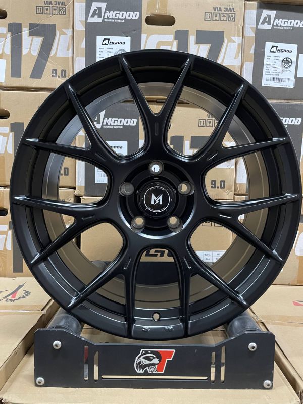 F9790 R19 9,5J ET38	5X120	72,6 Matt Black