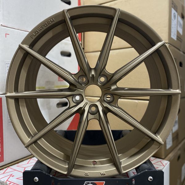 XF005 R19 8,5J	ET35	5x112	66,45	SAND BRONZE