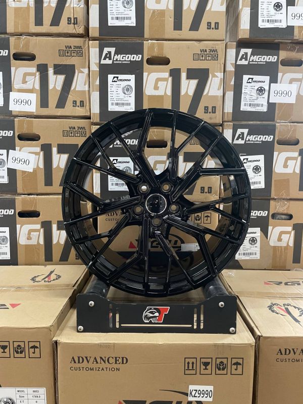 YF0466 R19 8,5J	5x112 ET36	66,5 	GL0S BLACK