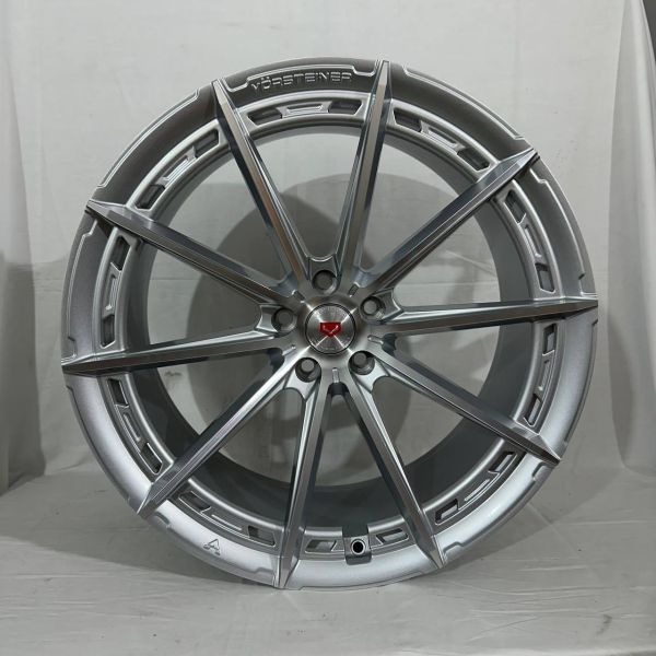 YF1136 R21 10J	5X112 ET35	66,6 	MS