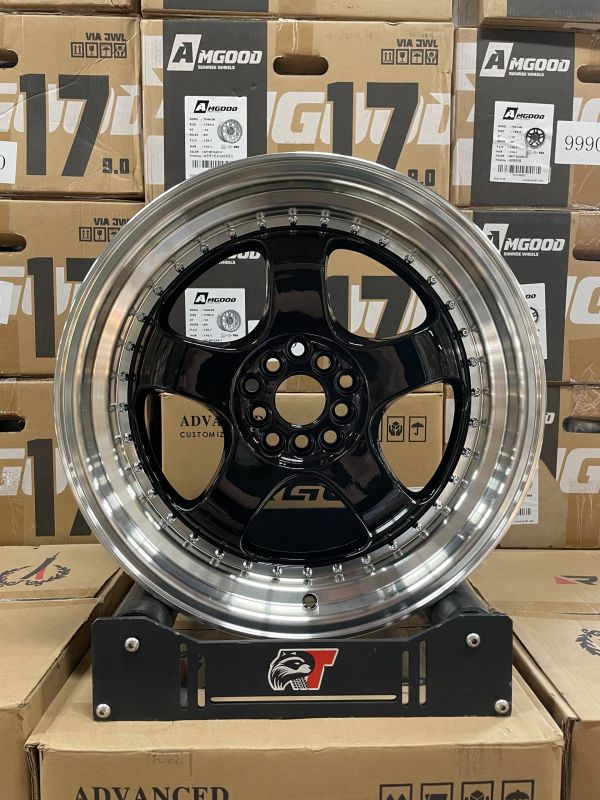 ks089 R18 9,5J 5X100 / 5x114,3 ET22	73,1 	GLOSS BLACK LP