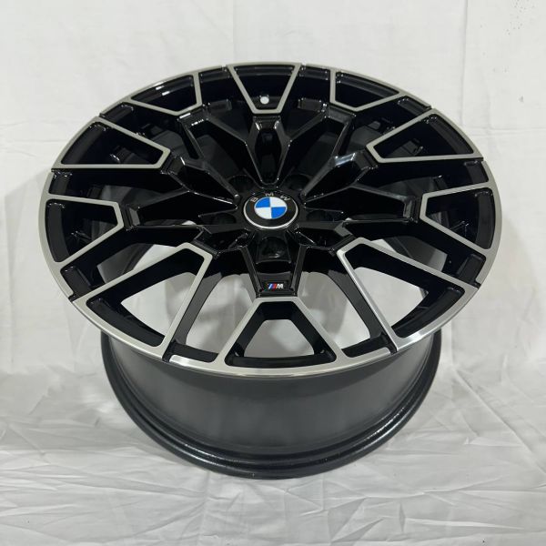 3209 BMW R18 8J ET30	5x120	72,56	MB