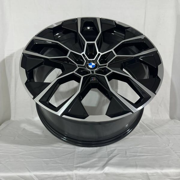 3151 BMW R21 10,5J ET43	5x112	66,5	MB