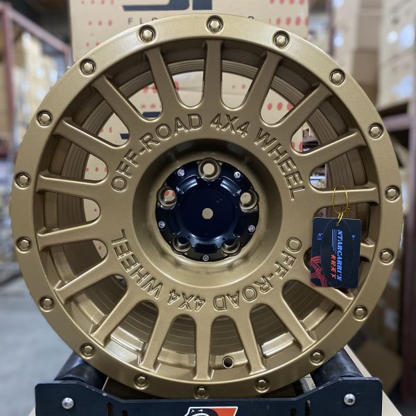 605	R18 8,5J ET0 6x139,7	110 Matt Bronze