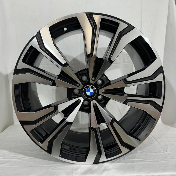 4337 BMW R21 9,5J ET37	5x112	66,6	BLACK MACHINED FACE