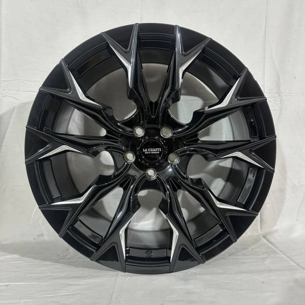 0365 Fuel D804 FLAME BLACKOUT R20 9J	5X112 ET40	66,6 	Glossy Black / Milled