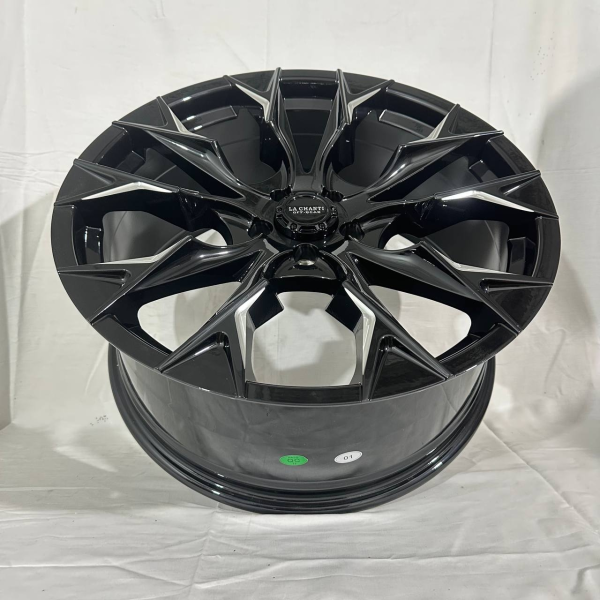 0365 Fuel D804 FLAME BLACKOUT R20 9J	5X112 ET40	66,6 	Glossy Black / Milled