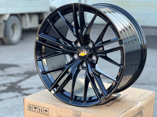 0362 R20 10J 5x120	ET23	ЦО 66,9 	Full Gloss Black