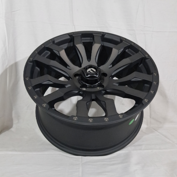 0215 FUEL R18 8,5J 5x114,3 ET20 ЦО 73,1 BLACK MACHINE FACE MILLING RIVETS BRONZE COATING