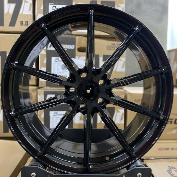Flow Forged FA834 R20 8,5J 5x114,3 ET35 ЦО 73.1 GLOSS BLACK