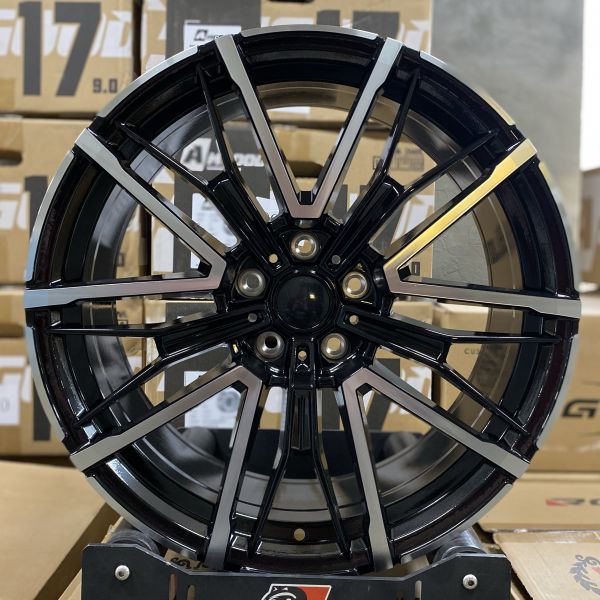 FA817 R20 8,5J	ET26	5X112	66.5	BFM