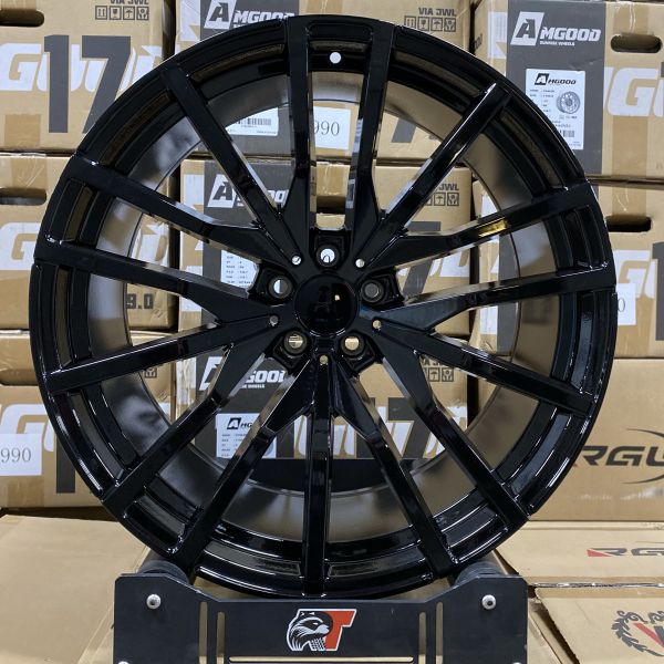 B373R BMW R22 11J	ET40 5X112	66.6 GLOSS BLACK
