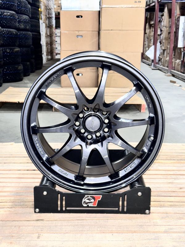 8245 R18 8,5J ET35 5x100 / 5x114,3 ЦО 73.1 GUNMETAL