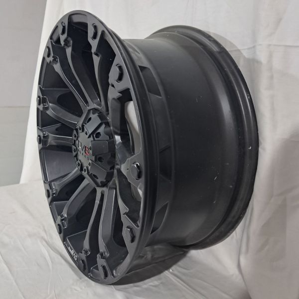 DV8 works DHC1832 R20 9J 6x135 / 6x139,7 ET25 ЦО106,2 SATIN BLACK WITH MILLED LOGO