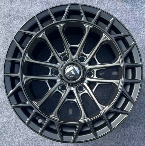 RGW8622 R17 9J 6x139,7 ET0 ЦО110 CANDY RED+BLACK LIP