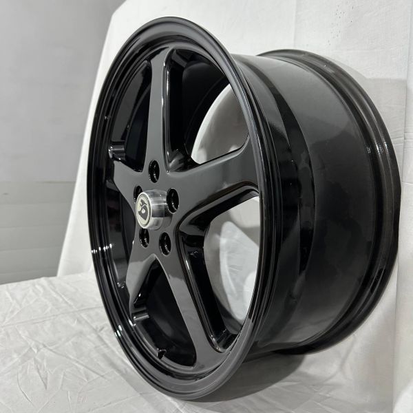 5479 R20 9,5J 5x120 ET45 ЦО 69,6 Gloss Black