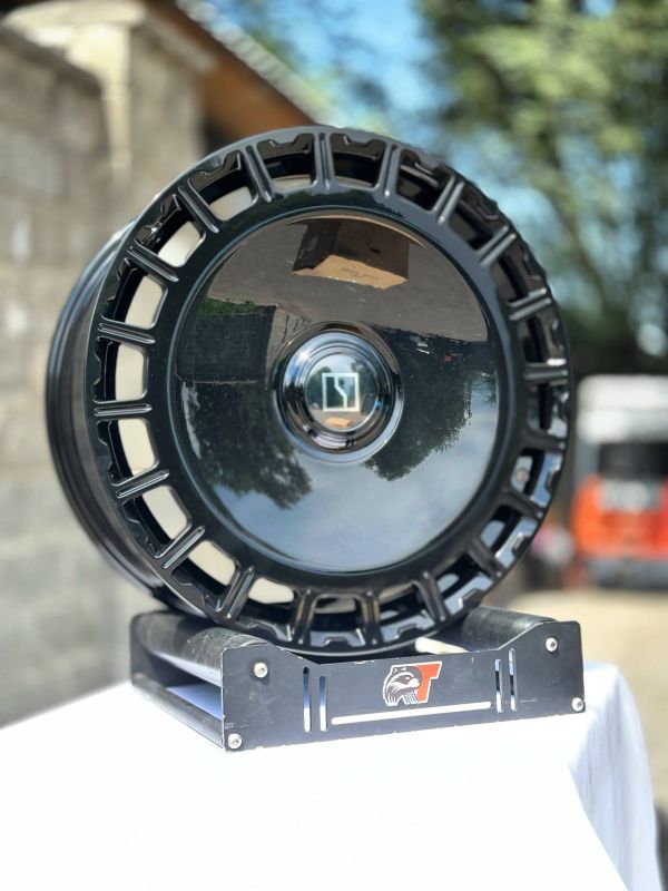 Zeekr 9X MRGW2126	Forged	R22 9,5J	5x108	ET38	63,4	GLOSS black