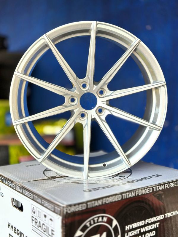 VELIX-X2	Forged	R19 8,5J	5x112	ET22	66,56	silver