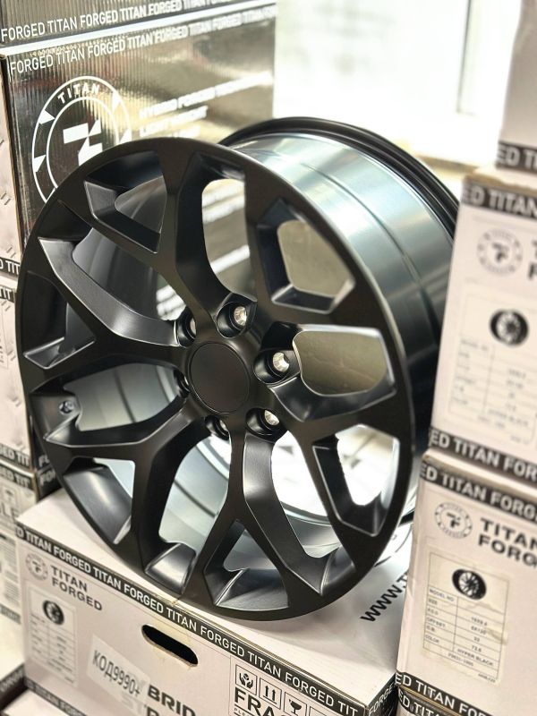 176	R20 9J	ET24	6X139,7	78.1	M-BLK