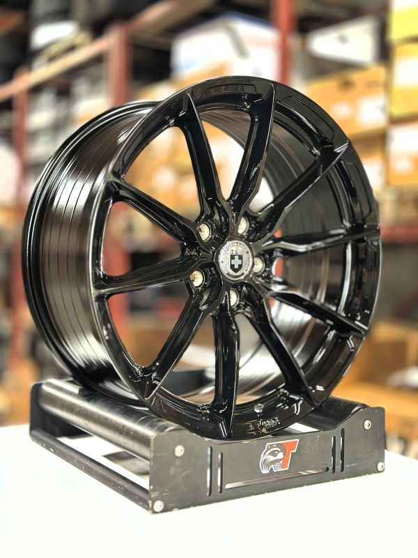XF066	R19 9,5J	ET38	66,45	5x112	BLACK