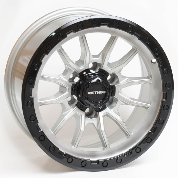 6х139,7 R17х9 СВ110,1 ЕТ0 K1016 silver+Black